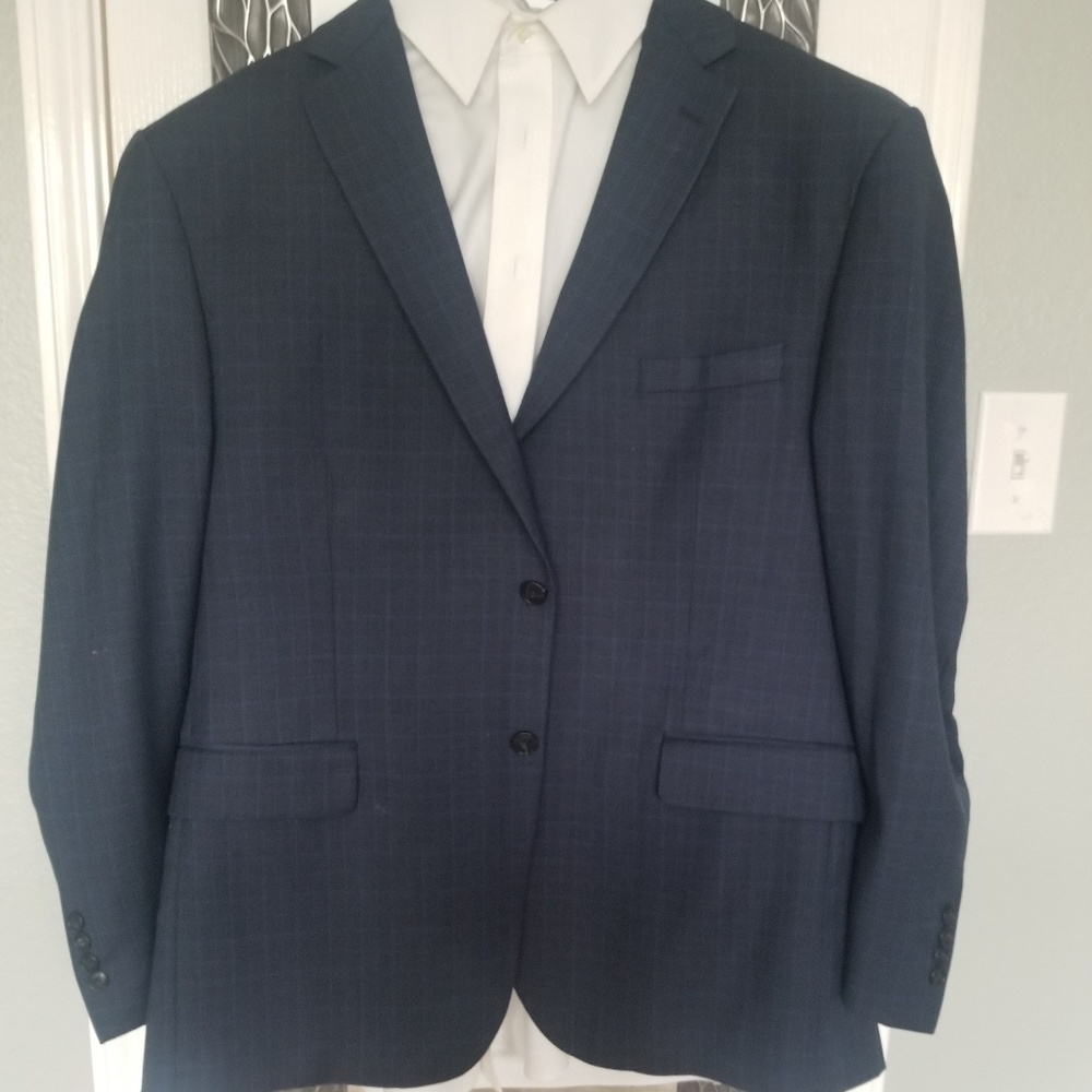 Jos A Bank Suit